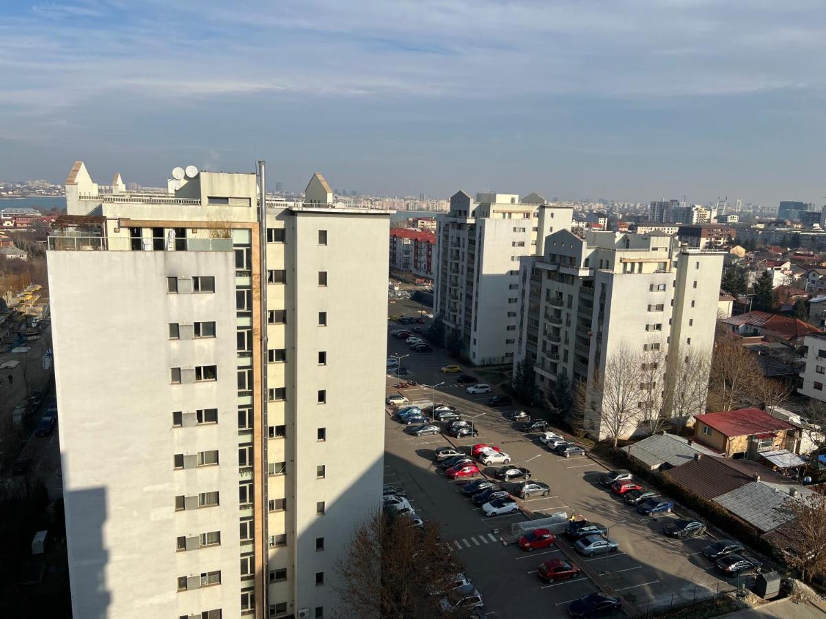 Fancy Penthouse Studio With Lakeview W10 布加勒斯特 外观 照片