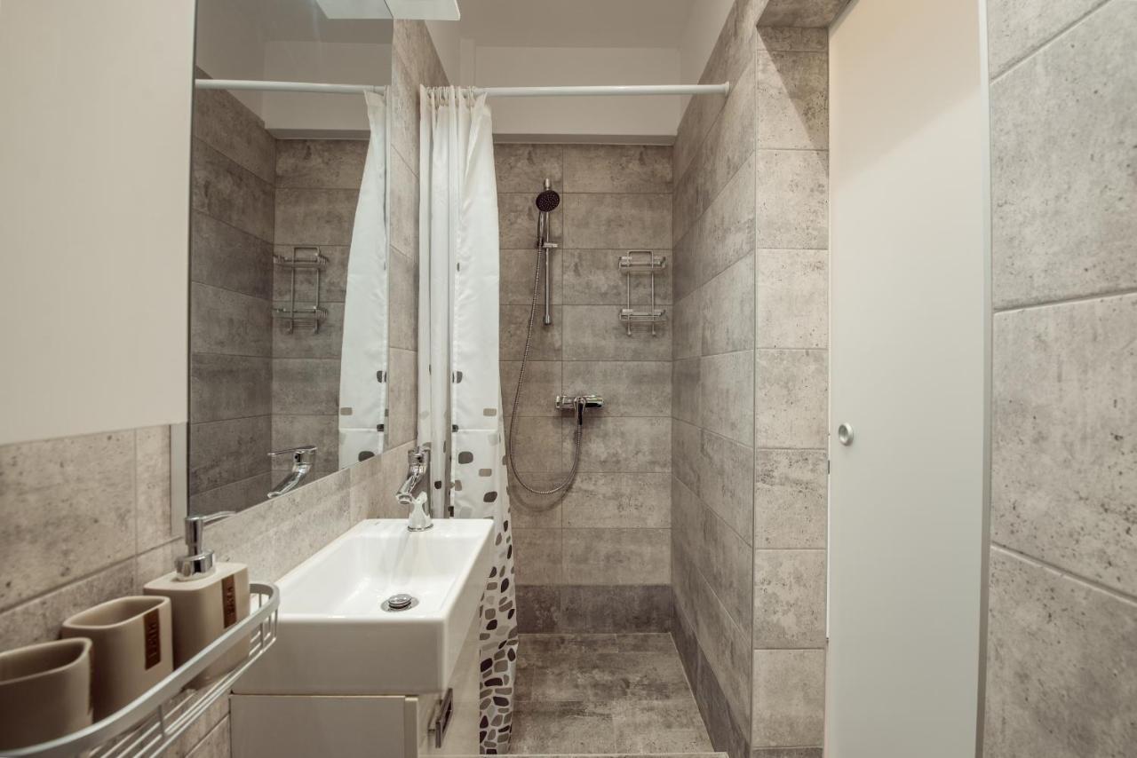 Fancy Penthouse Studio With Lakeview W10 布加勒斯特 外观 照片